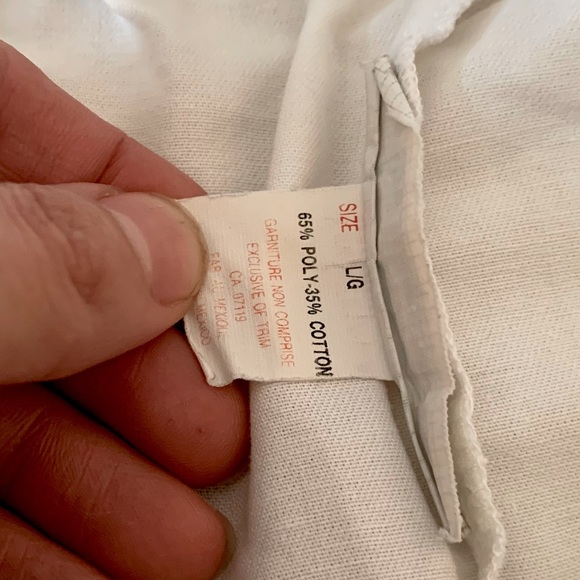 Vintage white size large flat front unisex shorts with red piping - Picture 6 of 6